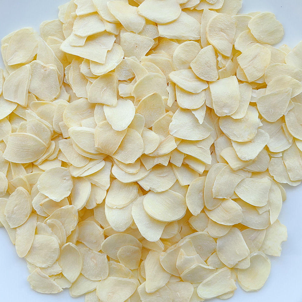 Dehydrated Garlic Flakes